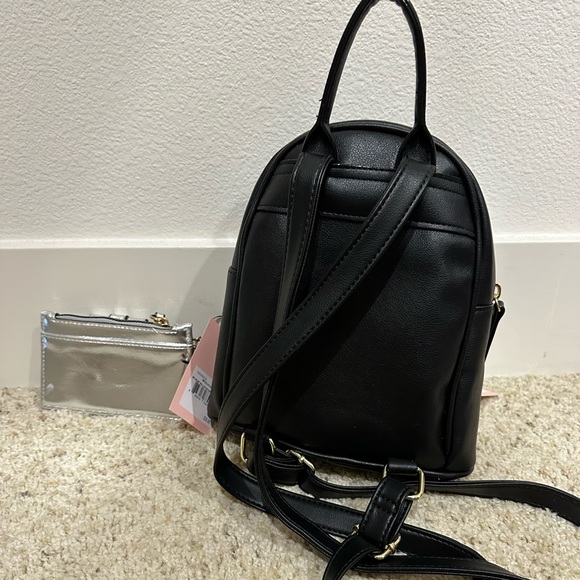Juicy backpack, card holder, and wallet bundle - Picture 4 of 7